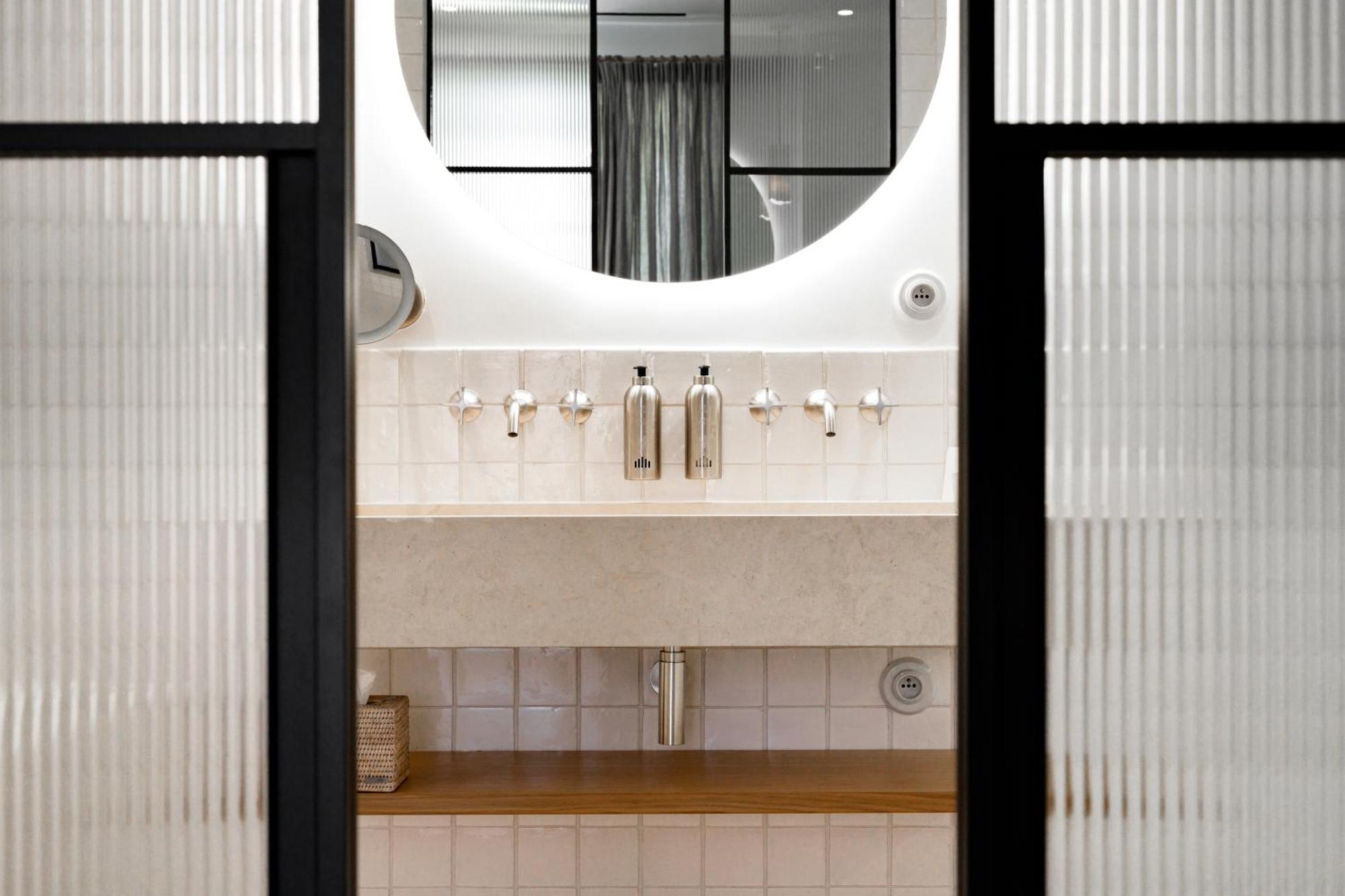 Le Couvent Des Minimes, Un & L'occitane En Provence Hotel Mane (Alpes-de-Haute-Provence)